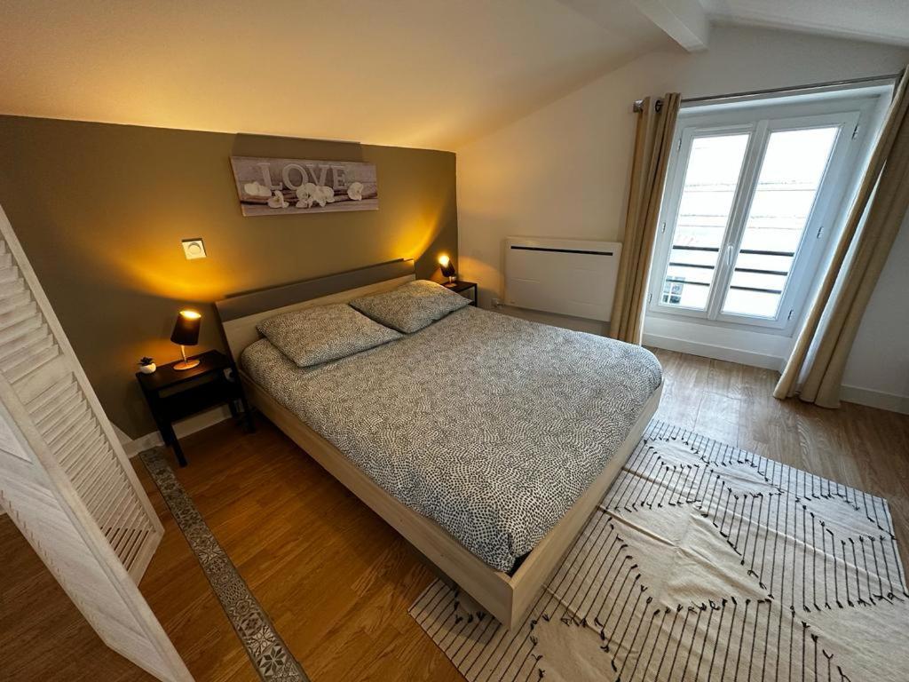 Le Saint Maixent, Maison De Ville, Baby Foot, Wifi Zewnętrze zdjęcie