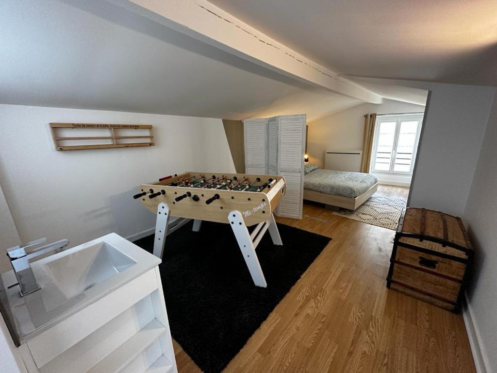 Le Saint Maixent, Maison De Ville, Baby Foot, Wifi Zewnętrze zdjęcie